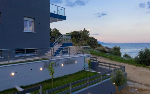 MG Villas & Suites
