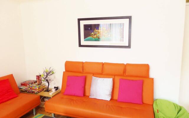 Belfast City Centre - Parking - Private Entrance - BHR Apartments