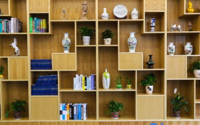 Qingmu Hotel (Ma'anshan Hexian Fukang Road)