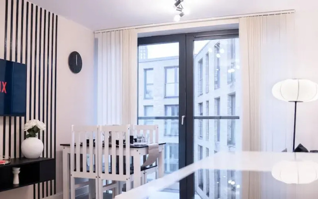Birmingham City Centre Apartment, Free Parking