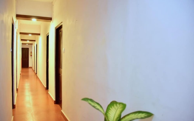 OYO 10240 Hotel Mayfair 1