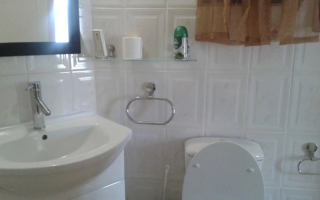 Adansonia Hotel