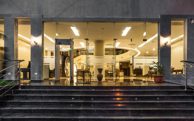 Acacia Premier Hotel