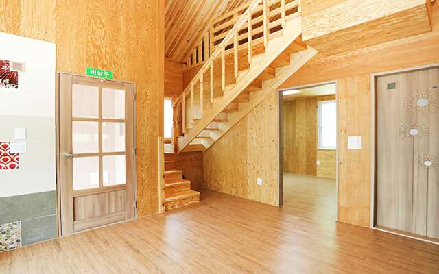 Boeun Sanorange Pulnaeeum Pension