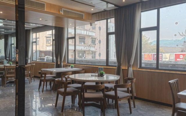 Paco Hotel - Guangzhou Tianpingjia Metro Branch