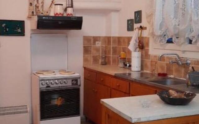 Aetofolia Melissourgoi