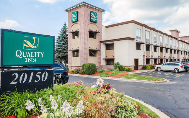 Quality Inn Milwaukee/Brookfield