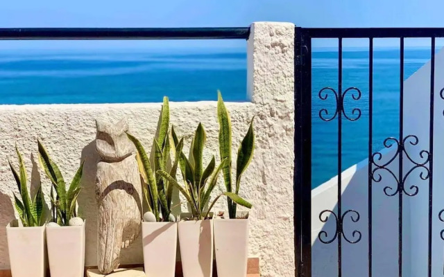 Elpida Seafront Paradise Apartment in Crete