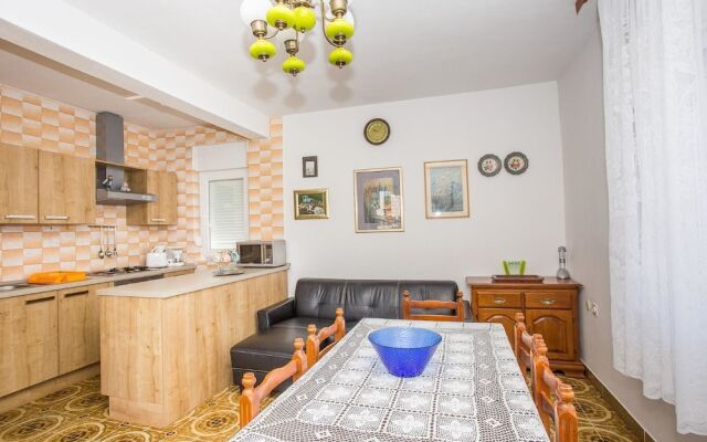 Apartments Antonija 2870