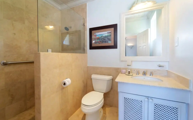 Beacon Hill 305 - The Penthouse by Blue Sky Luxury