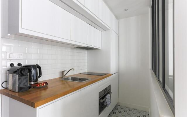 Eiffel Tower Royal Apartment