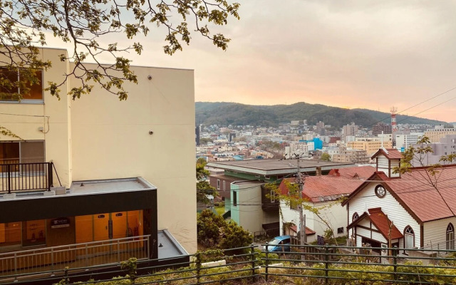 UCHI Living Stay Otaru Suitengu