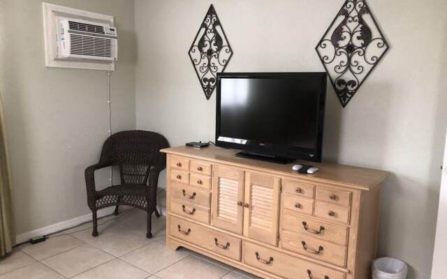 223 Pearl Whole House