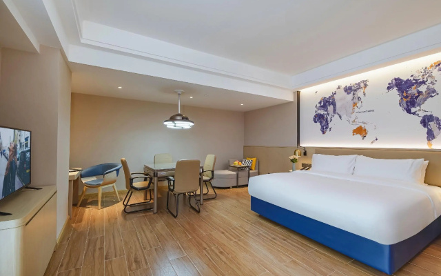 Kyriad Marvelous Hotel (Dongguan Huayang Lake University City Store)