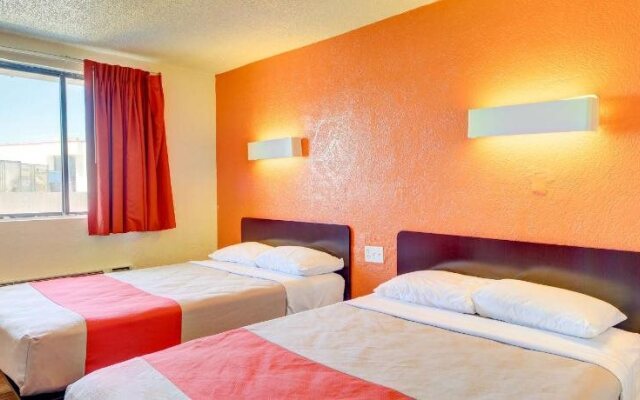 Economy Hotel Plus Oklahoma City