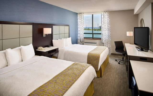 Waterfront Hotel Downtown Burlington