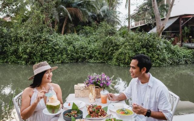 House of Passion Amphawa