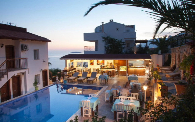 Sunset Villa Hotel