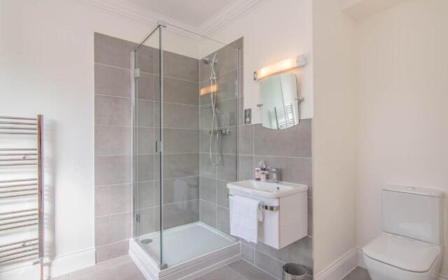 Jubilee Mansions 5* Retreat