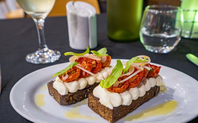 Hospitality Esperance, SureStay Collection by Best Western