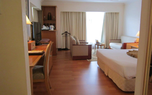 First Hotel – Guest Rooms – Ho Chi Minh City