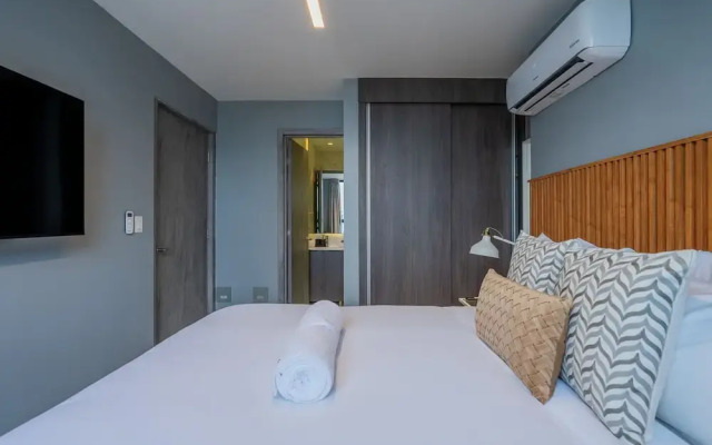 w Majestic 1BR w Beautiful View in Calle 50