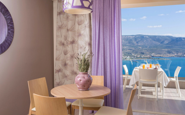 Princess Kyniska Suites