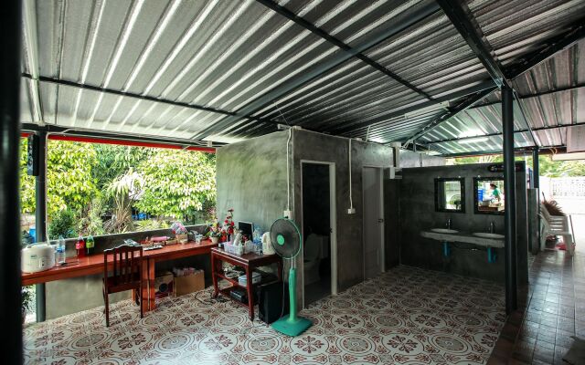 Khao Hin Tang Resort