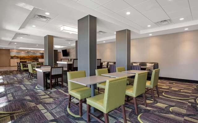 La Quinta Inn & Suites by Wyndham Rancho Cordova Sacramento