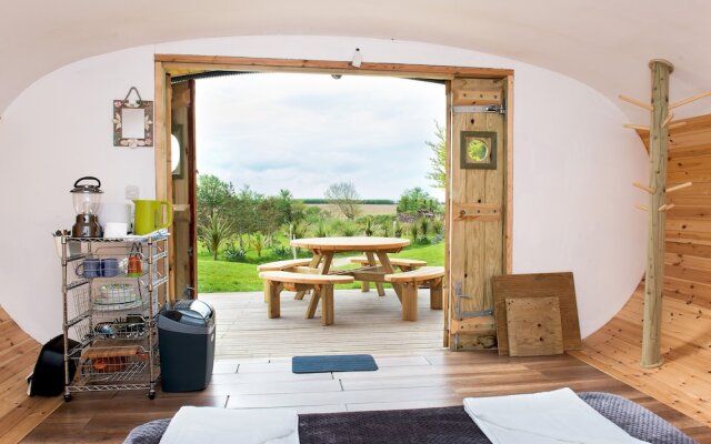 Atlantic Surf Pods - Campsite