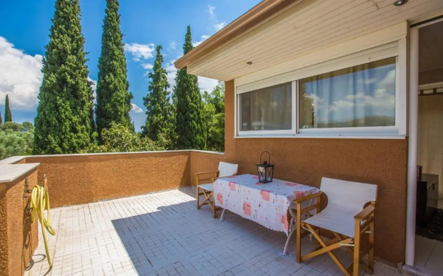 Faros Seaside Villa - 250 sqm in Politika of Evia