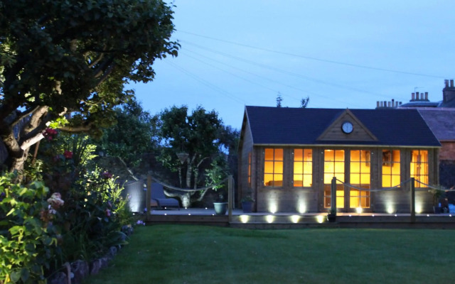 Brackness House Luxury B&B