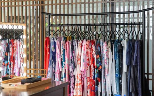 Youjian Jiangnan Hostel