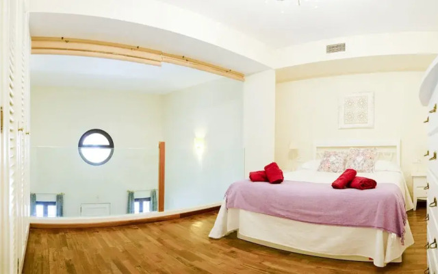 Espectacular Duplex Altos de Santa Ana