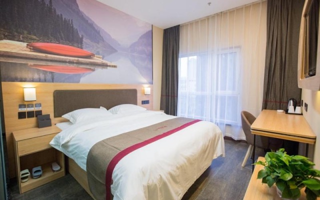 Thank Inn Plus Hotel Hebei Handan Congtai District Lianfang West Road – Guest Rooms – Handan
