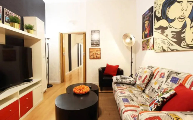 Céntrico Apartamento Estilo Pop-Art by Batuecas