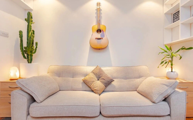 Quirky 2 Bedroom Apartment in Elephant and Castle
