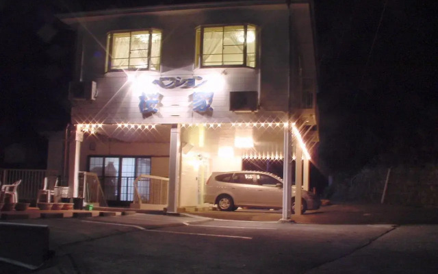 hotelImage