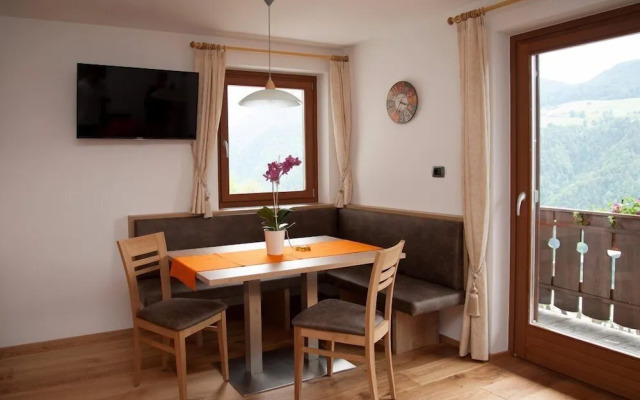 Apartment 4 Holiday - Agriturismo Ausservogelweiderhof