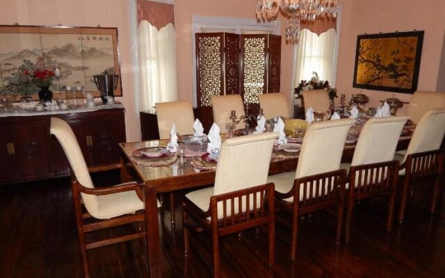 Château sur Mer Bed & Breakfast