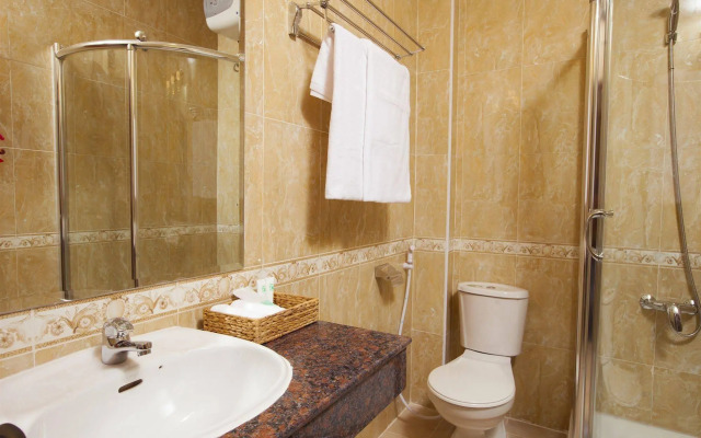 HomeFeel CS Hotel