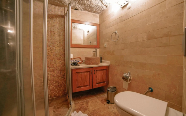Local Cave House Hotel