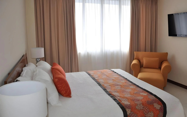 Dermaga Keluarga Hotel