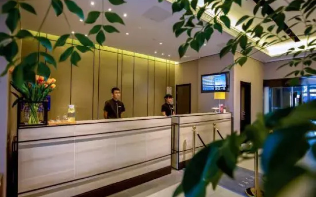 Homeinn Plus Hotel (Yantai Guanhai Road Yantai University)