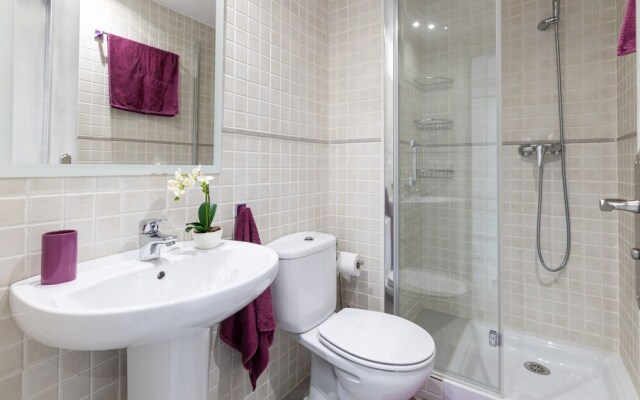 Riviera Village . Stunning 2BR Apartment in Front of Golf Courses