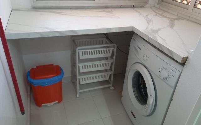 Fantástico Apartamento a 50m de playa Colon y Paseo