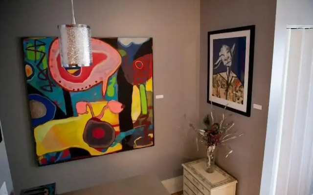 The Muse Gallery Guesthouse