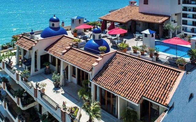 Ocean View 1Br Condo-balcony-beach-pool - 306