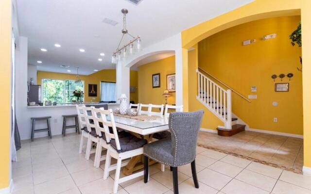 7 Bedroom Mansion Near Disney