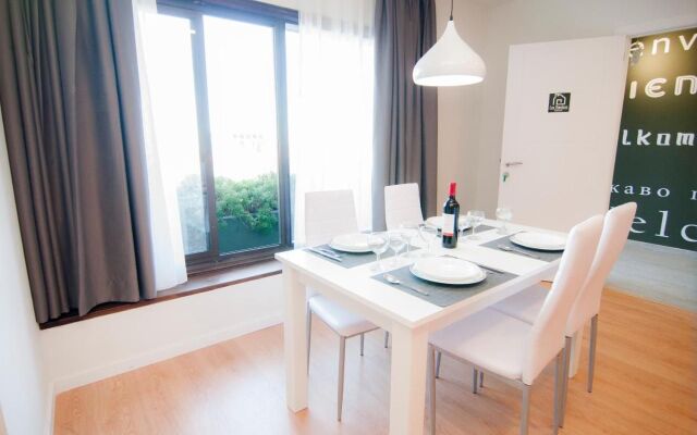 Los Rodeos Apartments